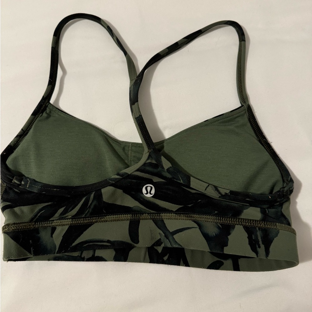 Lululemon Flow Y Sports Bra